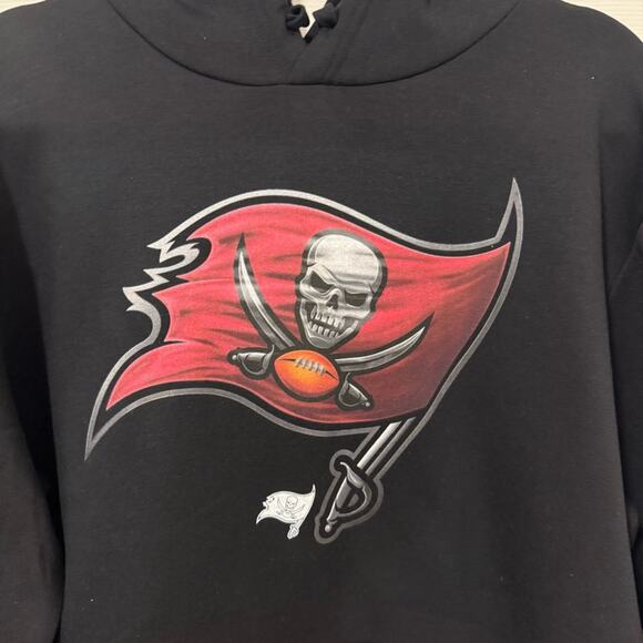 Tampa Bay Buccaneers Black Hoodie - Picture 2 of 5